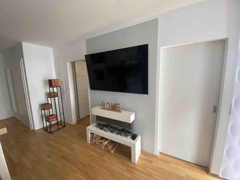 Moderne Wohnung In Der Toplage Inkl. Garage Viyana Dış mekan fotoğraf