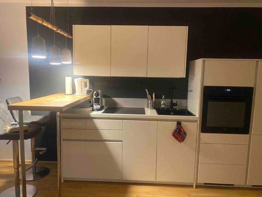 Moderne Wohnung In Der Toplage Inkl. Garage Viyana Dış mekan fotoğraf